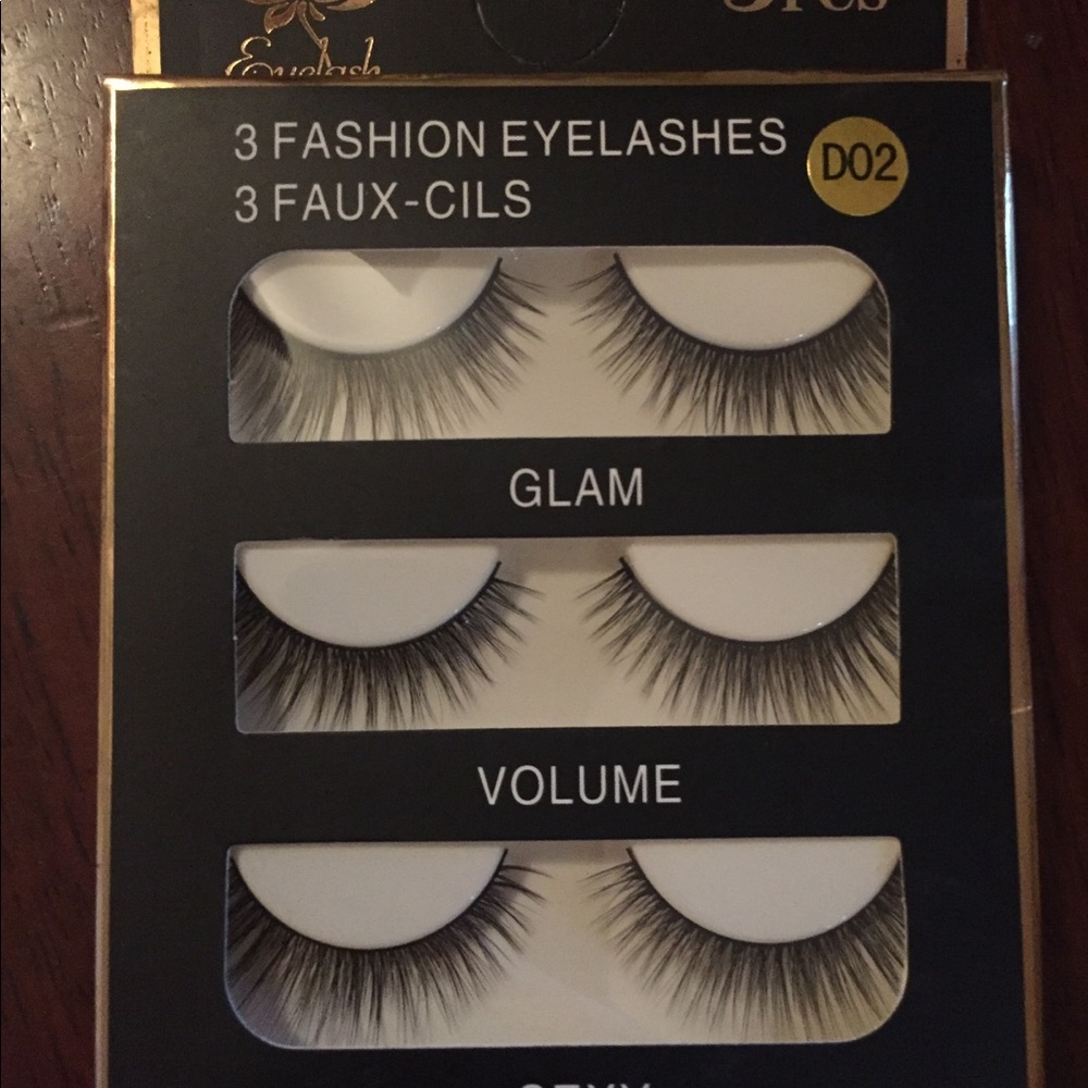 False lashes